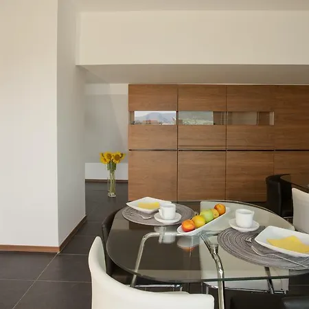 Parliament Penthouse Boutique 4*