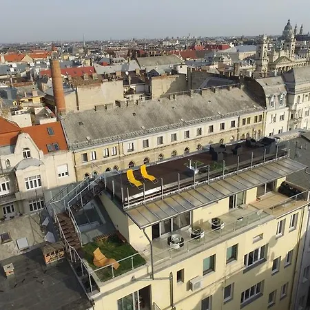 Parliament Penthouse Boutique Bed & Breakfast