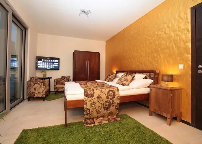 Couette-café Parliament Penthouse Boutique 4*