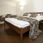 Couette-café Parliament Penthouse Boutique 4*