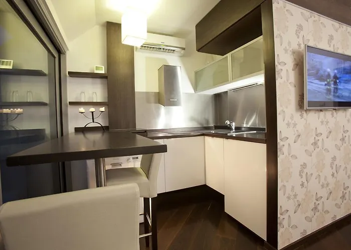 Frühstückspension Parliament Penthouse Boutique 4*